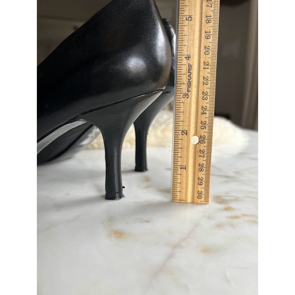 Nine West Pointed Black Leather Heels - Picture 9 of 9